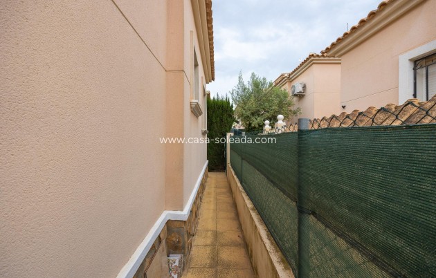 Wiederverkauf - Villa - Orihuela Costa - Villamartín