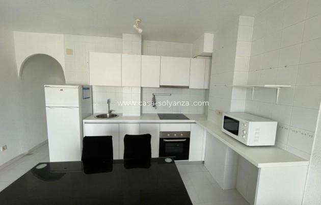 Resale - Apartment / flat - Torrevieja - LA LOMA