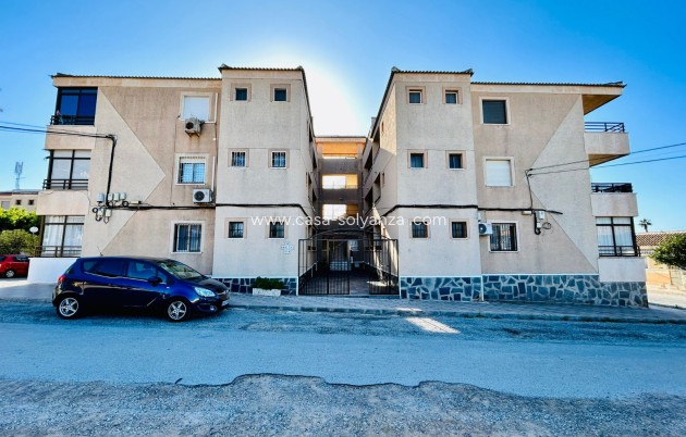 Resale - Apartment / flat - El Chaparral - Inland