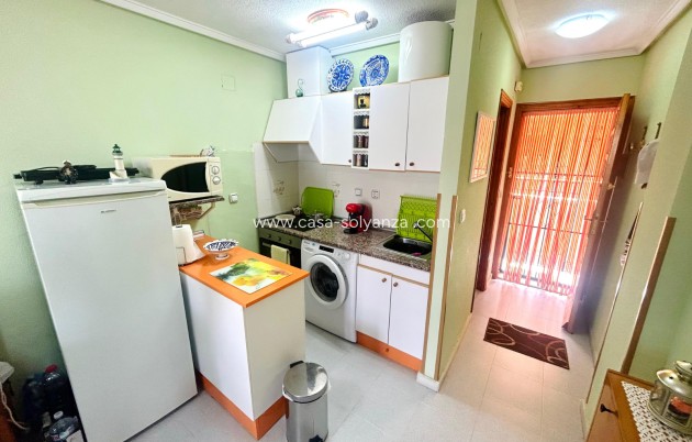 Resale - Apartment / flat - El Chaparral - Inland
