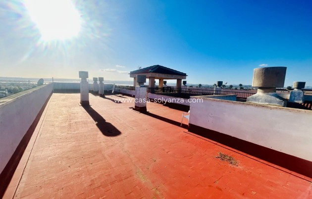 Resale - Apartment / flat - El Chaparral - Inland