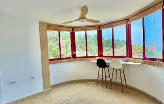 Resale - Apartment / flat - Benidorm - Costa Blanca