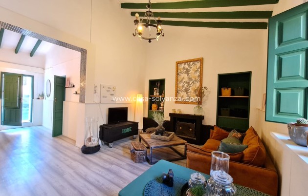 Resale - Townhouse - Algueña - Inland