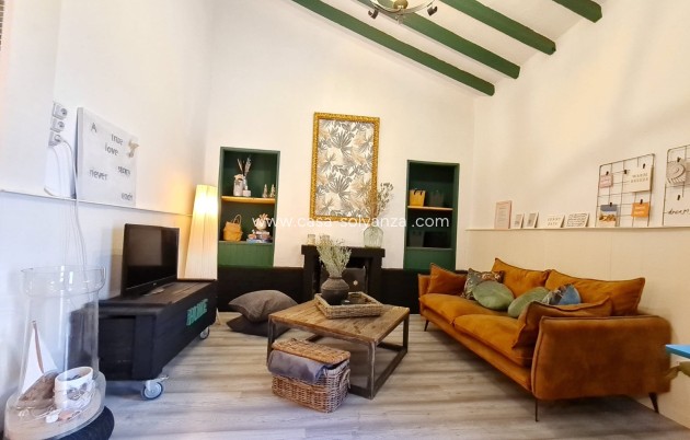 Resale - Townhouse - Algueña - Inland