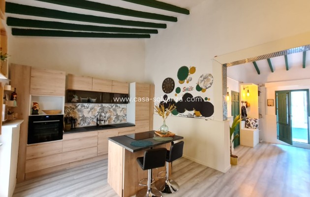 Resale - Townhouse - Algueña - Inland
