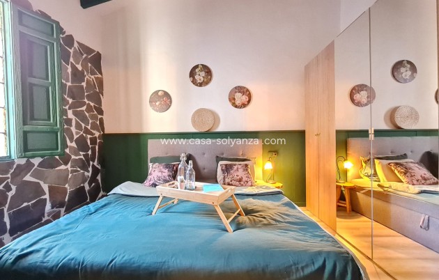 Resale - Townhouse - Algueña - Inland
