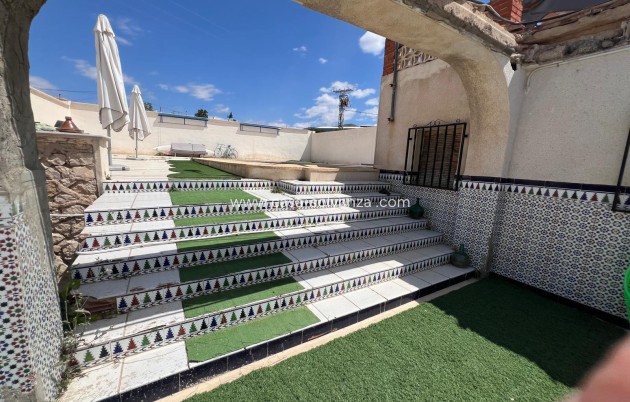 Resale - Country Property/Finca - Algueña - Inland