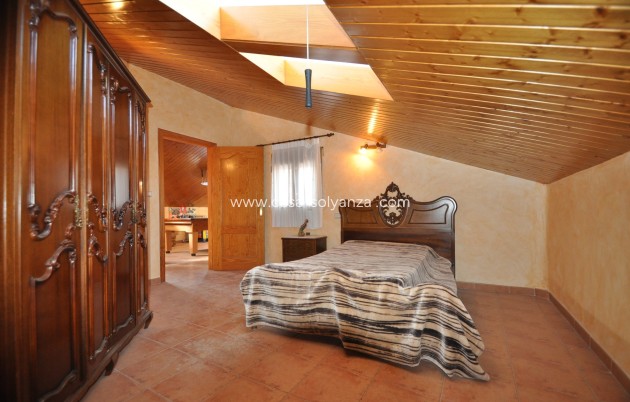 Resale - Townhouse - Algueña - Inland