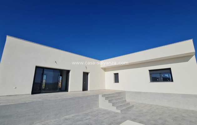 Resale - Villa - Pinoso - Inland