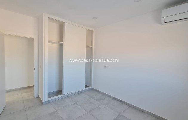 Resale - Villa - Pinoso - Inland