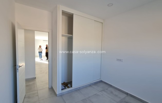 Resale - Villa - Pinoso - Inland