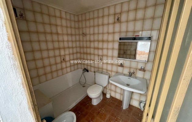 Resale - Townhouse - Algueña - Inland