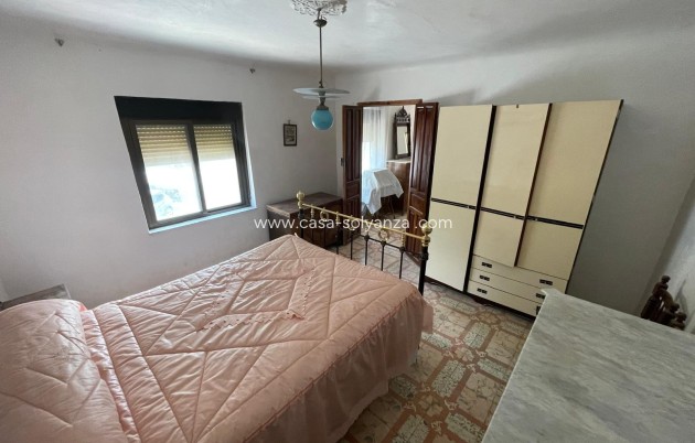 Resale - Townhouse - Algueña - Inland