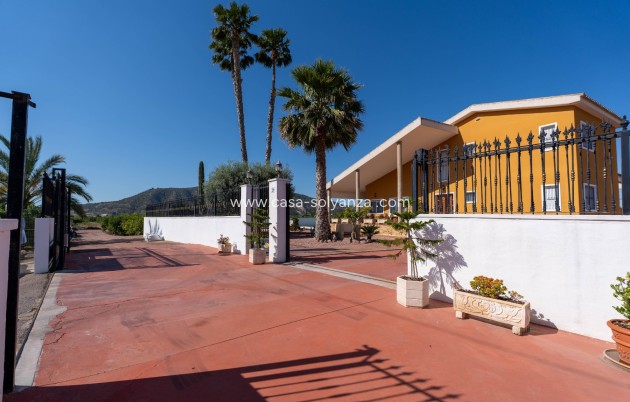 Resale - Country Property/Finca - Orihuela - Inland