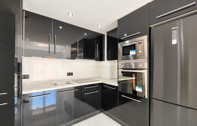 Wiederverkauf - Wohnung - Orihuela Costa - Costa Blanca