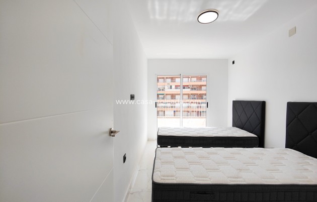 Wiederverkauf - Wohnung - Orihuela Costa - Costa Blanca