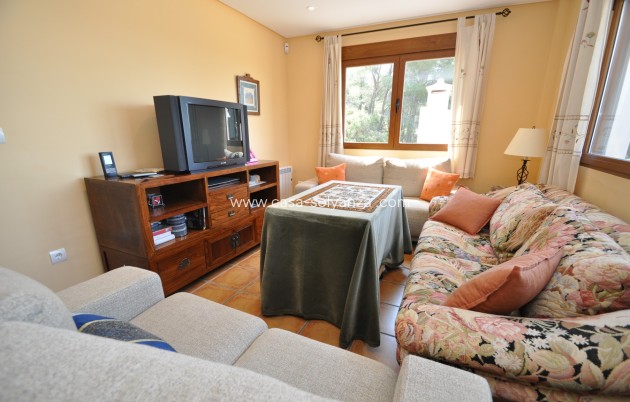 Resale - Villa - Castalla - Inland