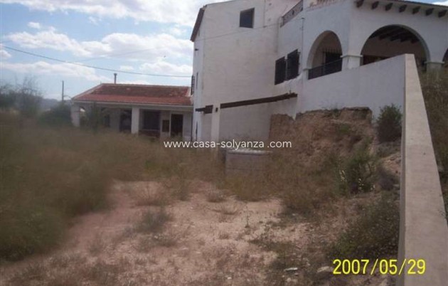Resale - Country Property/Finca - Novelda - Inland