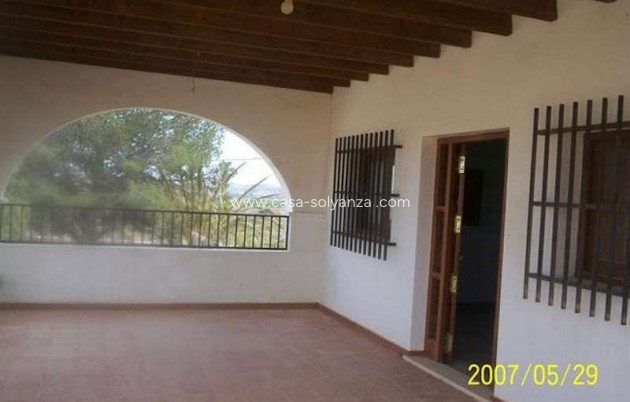 Resale - Country Property/Finca - Novelda - Inland