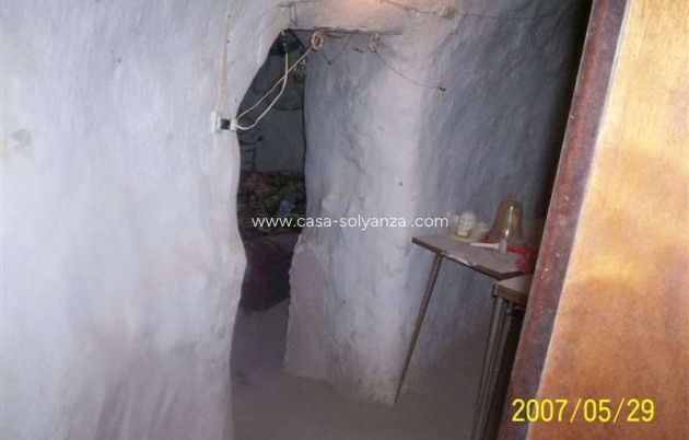 Resale - Country Property/Finca - Novelda - Inland