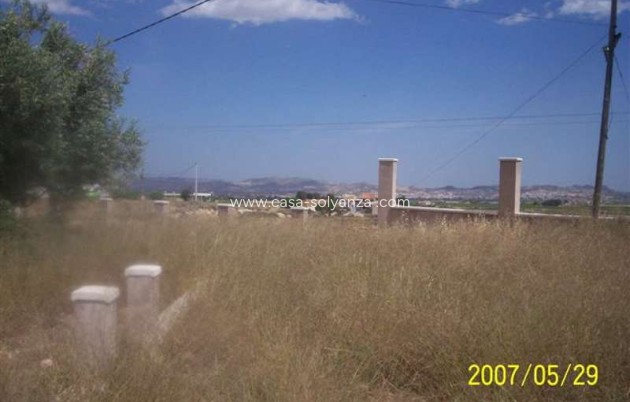 Resale - Country Property/Finca - Novelda - Inland