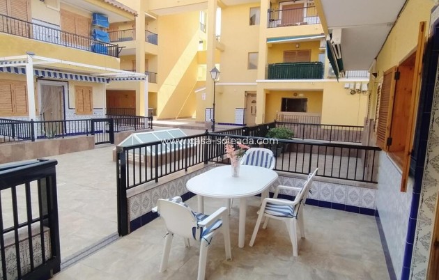 Herverkoop - Appartement / flat - Torrevieja - La Mata