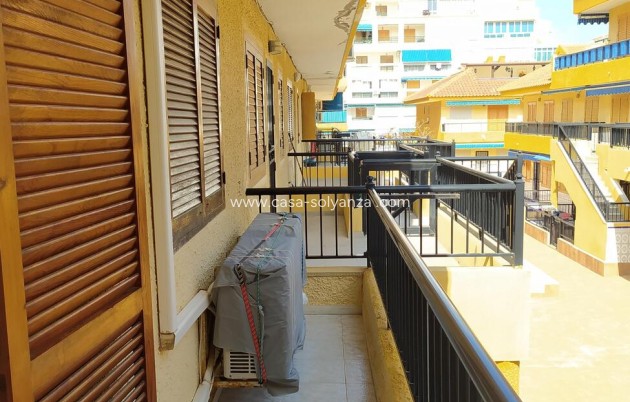 Herverkoop - Appartement / flat - Torrevieja - La Mata