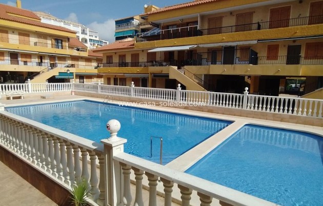 Herverkoop - Appartement / flat - Torrevieja - La Mata