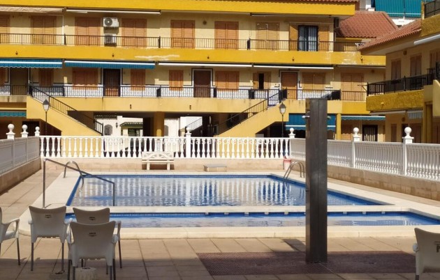 Herverkoop - Appartement / flat - Torrevieja - La Mata
