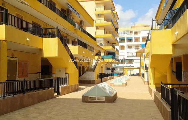 Herverkoop - Appartement / flat - Torrevieja - La Mata