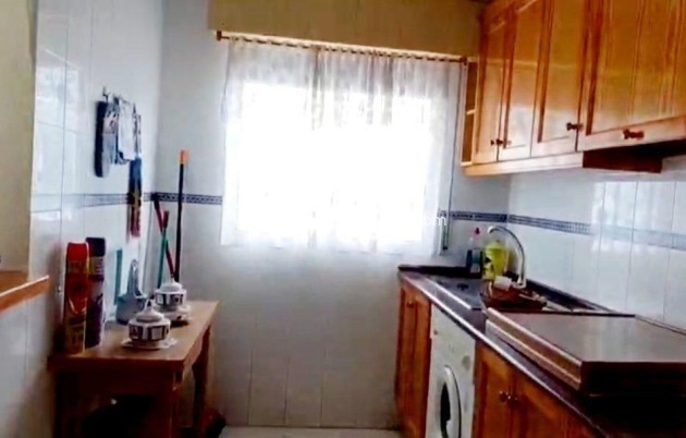 Reventa - Apartamento / piso - Torrevieja - Center
