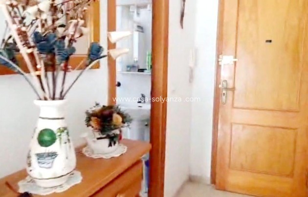 Reventa - Apartamento / piso - Torrevieja - Center