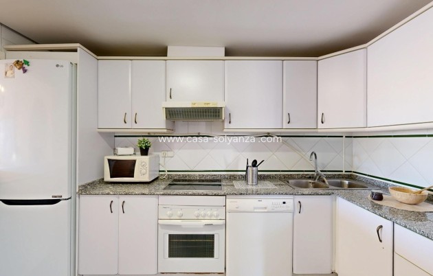 Wiederverkauf - Wohnung - Orihuela Costa - Campoamor