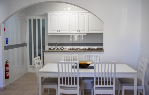 Wiederverkauf - Wohnung - Orihuela Costa - Villamartín