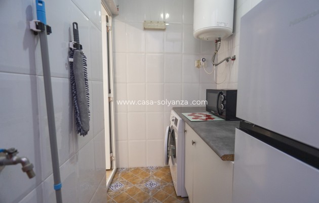Wiederverkauf - Wohnung - Orihuela Costa - Villamartín