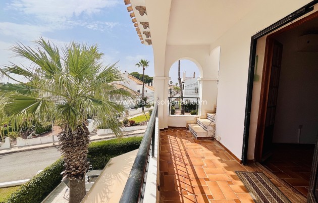Resale - Apartment / flat - Villamartin - Costa Blanca