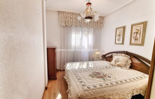 Herverkoop - Appartement / flat - Torrevieja
