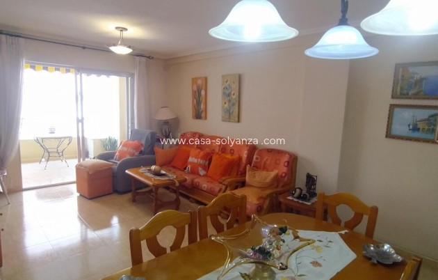 Resale - Apartment / flat - Torrevieja - Los Locos