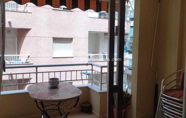 Resale - Apartment / flat - Torrevieja - Los Locos