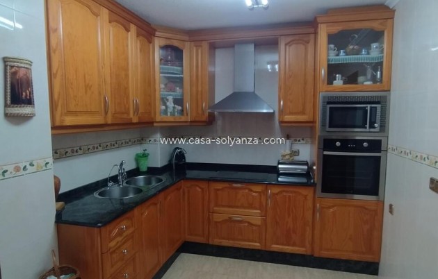 Resale - Apartment / flat - Torrevieja - Los Locos