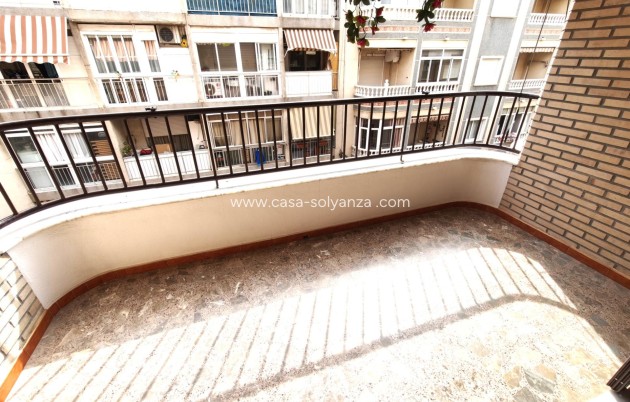 Resale - Apartment / flat - Torrevieja - Playa del Cura