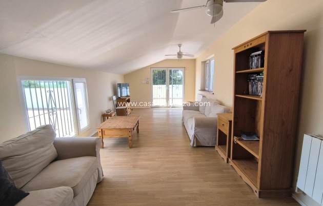 Resale - Villa - Villena - Inland