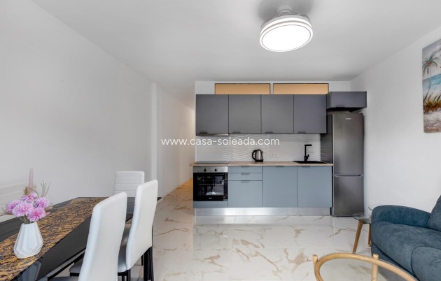 Herverkoop - Appartement / flat - Torrevieja - Playa del Cura