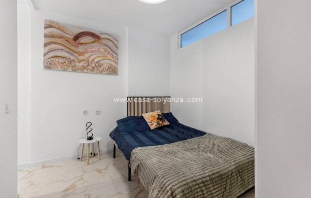 Herverkoop - Appartement / flat - Torrevieja - Playa del Cura