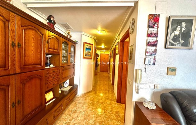 Resale - Apartment / flat - Torrevieja - Playa del Cura