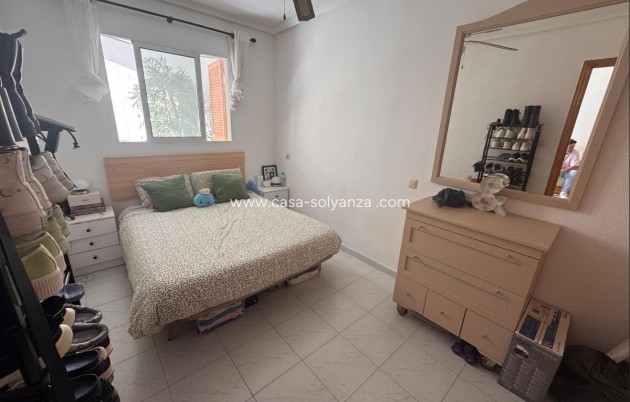 Resale - Apartment / flat - Torrevieja - Los Europeos
