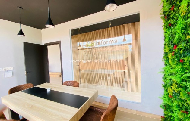 Resale - Commercial - Orihuela Costa - Villamartín