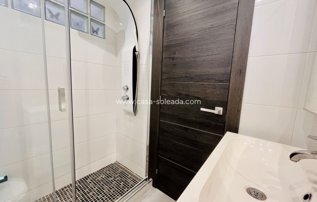 Wiederverkauf - Wohnung - Torrevieja - Costa Blanca