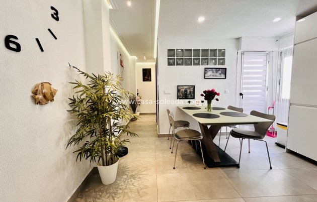 Wiederverkauf - Wohnung - Torrevieja - Costa Blanca