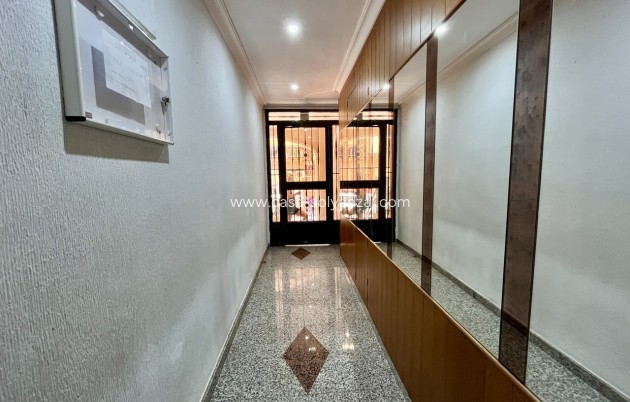Wiederverkauf - Wohnung - Torrevieja - Costa Blanca